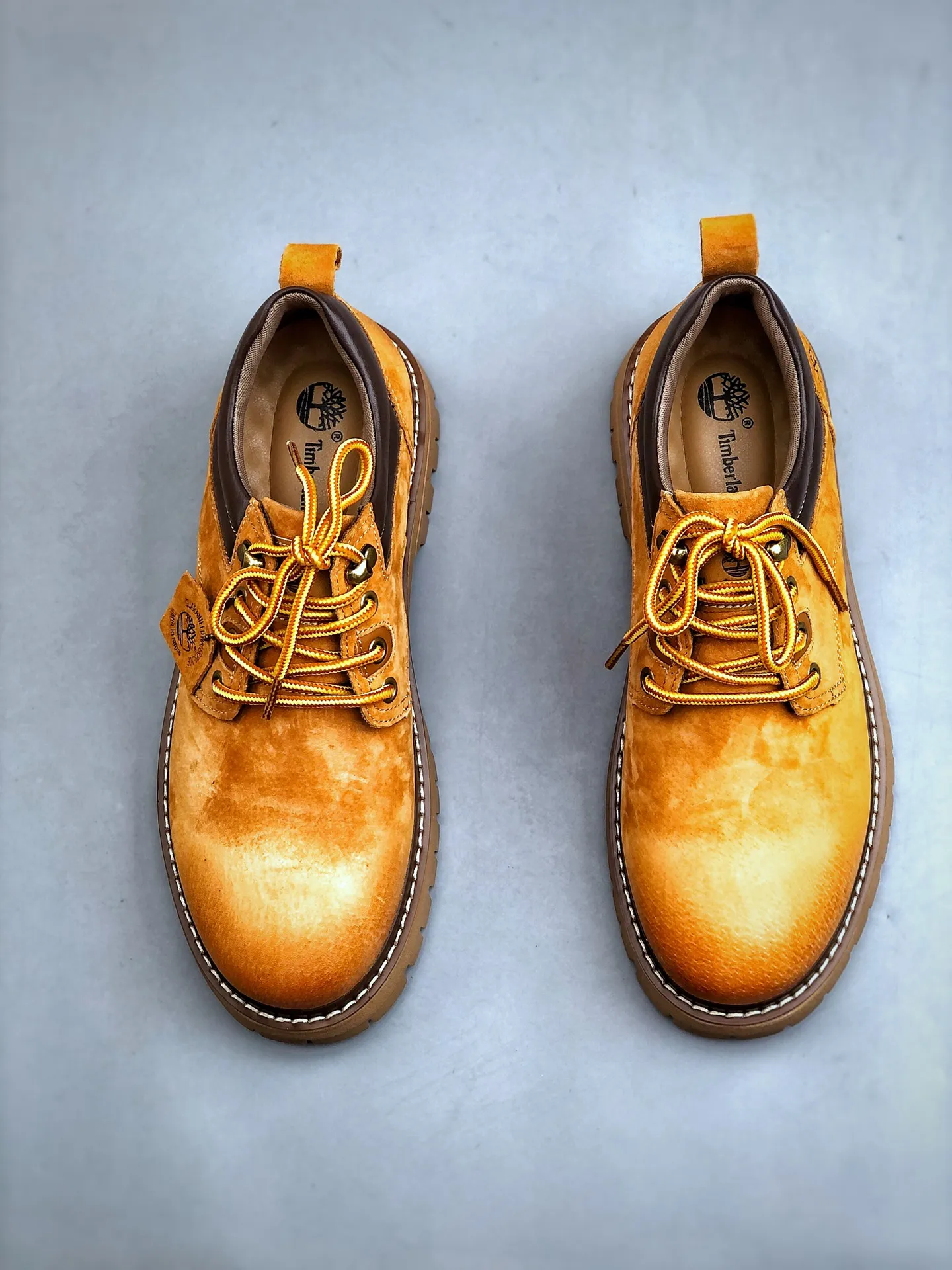 Local pick-up💰520 supports store release. New goods🚀#Timberland Timberland/Timberland classic outdoor low-top work casual shoes. Classic re-creation. Brand new upgrade. Guangdong factory quality. Original box and original packaging. The fabric is made of Italian 🇮🇹 top matte cowhide. It is paired with anti-odor and anti-corrosion genuine leather latex insoles to give you a perfect wearing experience. High-quality and durable. A must-have for sportsmen. Specialized in treating those who are not handsome. High quality and first-class feel. Exclusive supply. Size: 39-44 (one size larger)